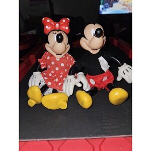 Walt Disney World Mickey And Minnie Plastic Legs Arms And Head And Soft Body 8in